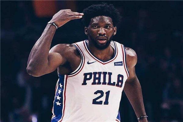 都展现了她 都展现了她