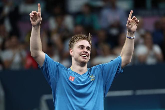 季增添了更 季增添了更